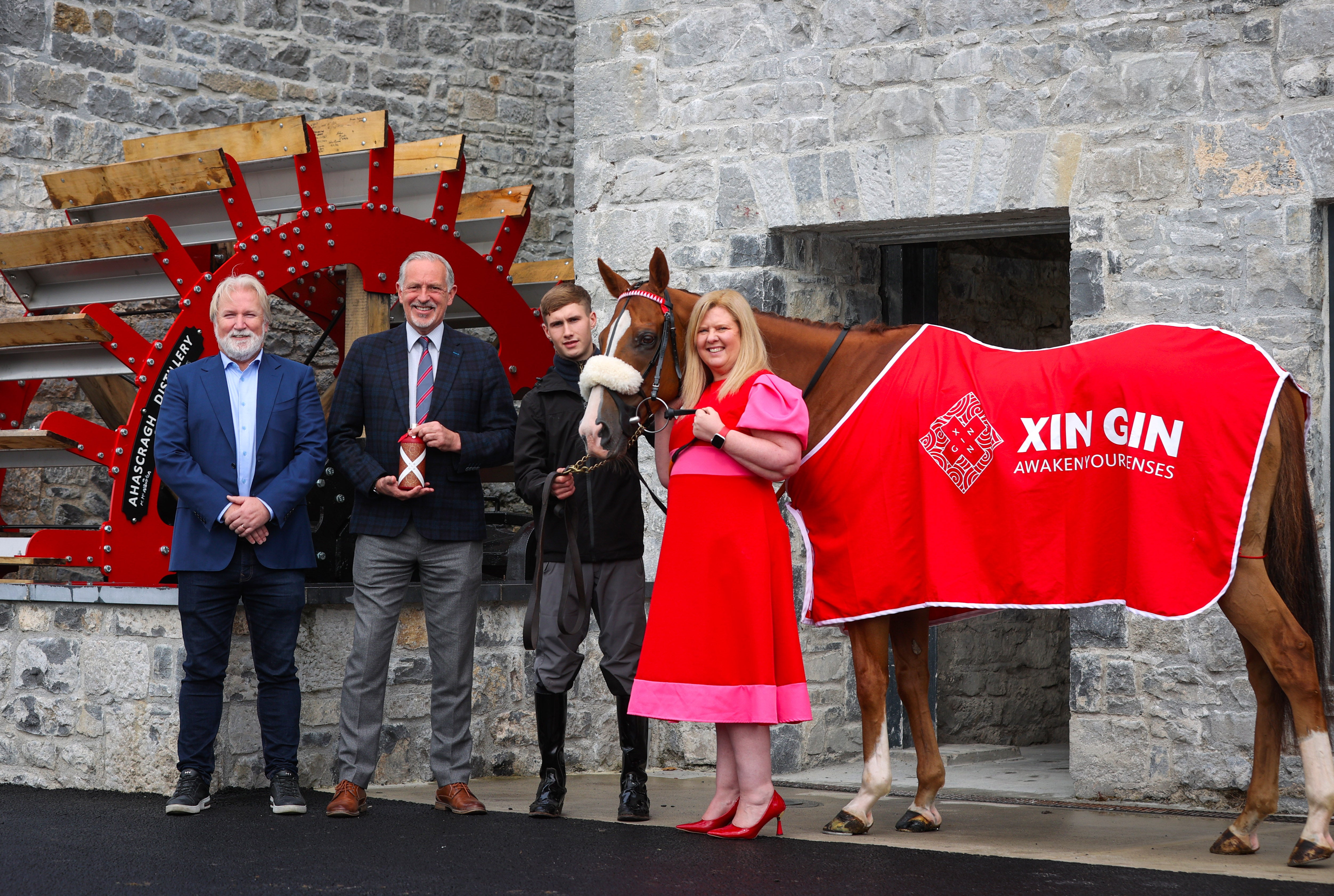 Leopardstown Racecourse Proudly Announces Xin Gin as its New Premium Gin Partner